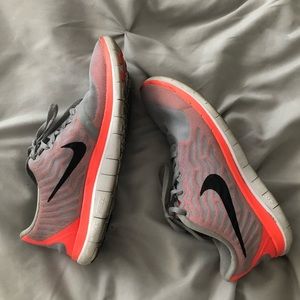 NIKE sir running shoes